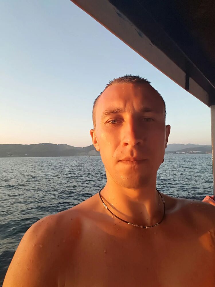  --,   Vladimir, 34 ,   c 