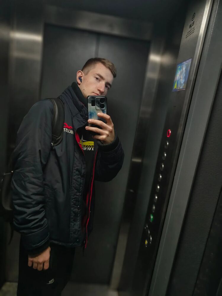 ���� 48854663 ����� ���������, 23 ����, ���� ���������� � ������