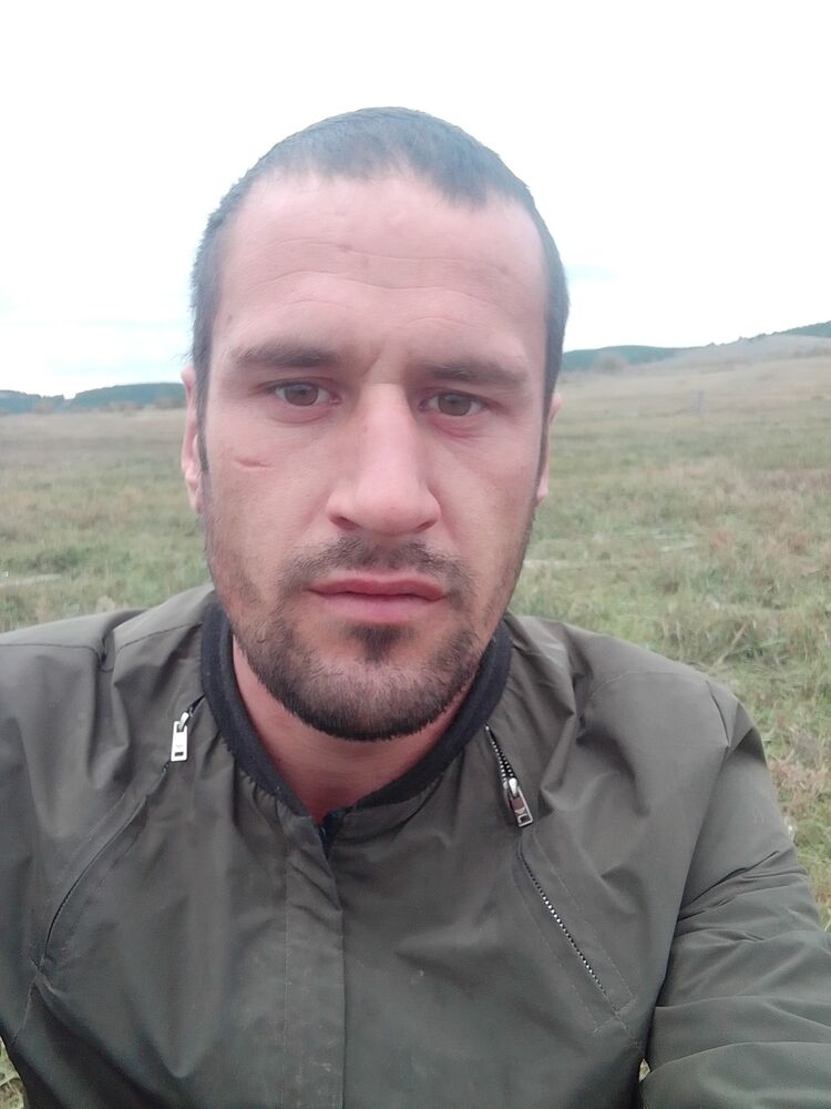 ���� 38218473 ������� ����, 32 ����, ���� ���������� � ������������