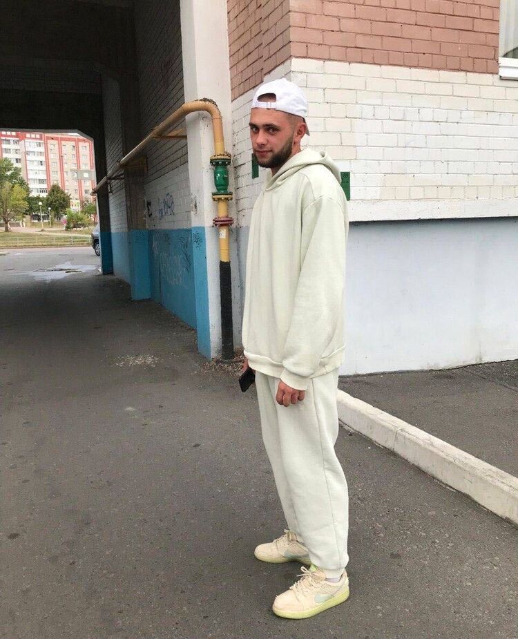  51538793  Ivan, 28 ,    -
