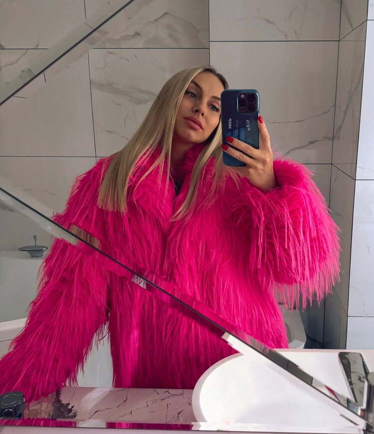 ���� 55784413 ������� ���, 33 ����, ���� ���������� � Praha