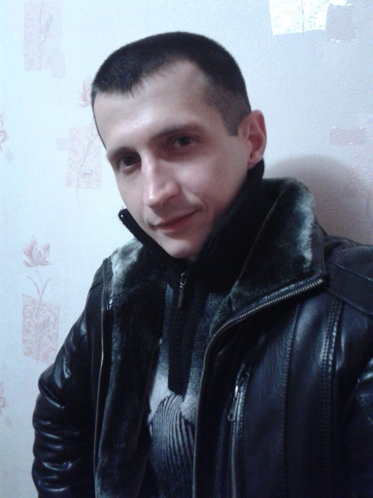  ,   Dmitry, 37 ,     