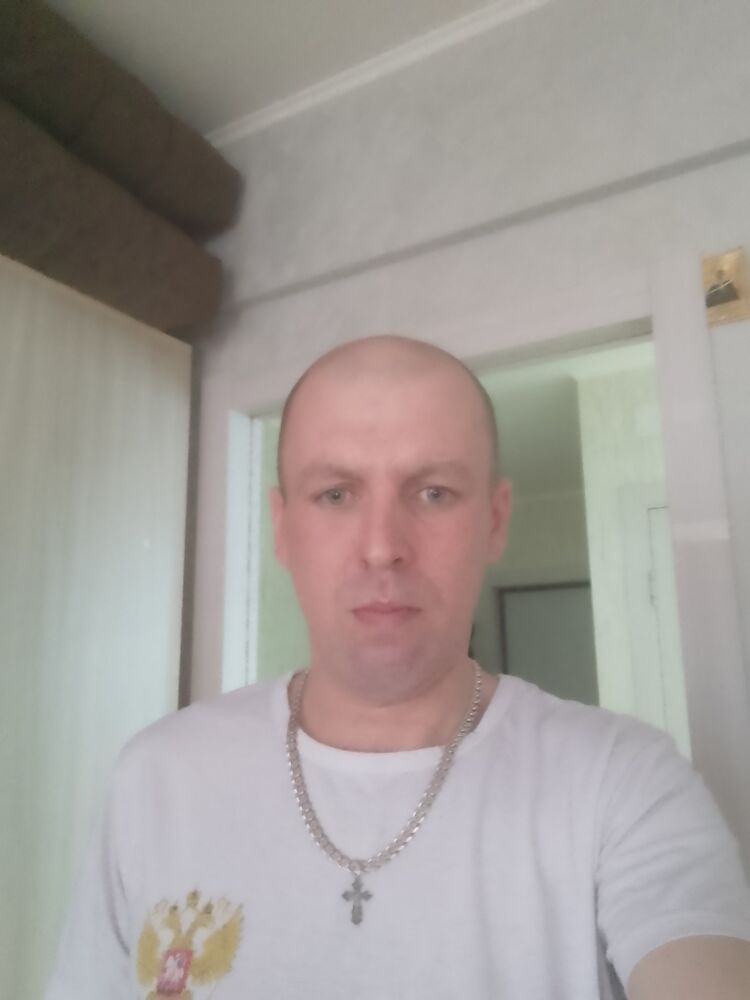  42387883  , 34 ,    