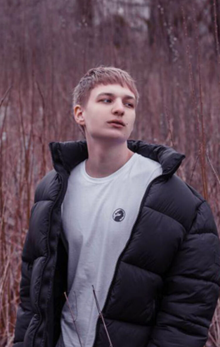 ���� 52684893 ����� �����, 19 ���, ���� ���������� � ������������