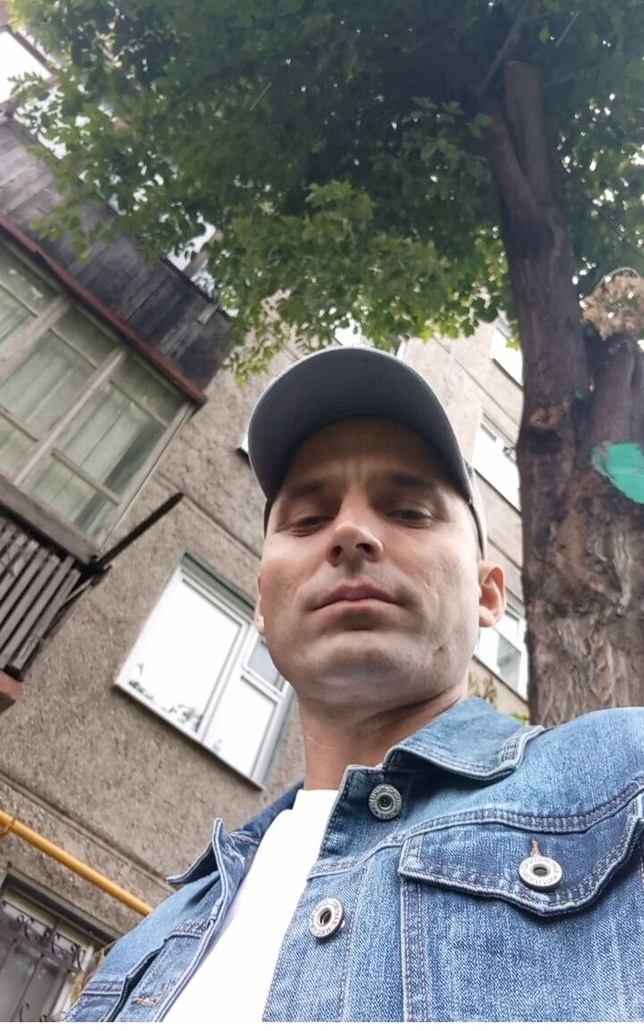  52870883  , 38 ,    