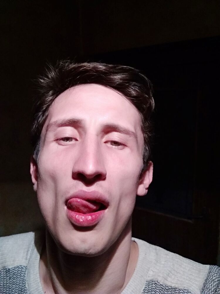  12010893  Ando, 36 ,    