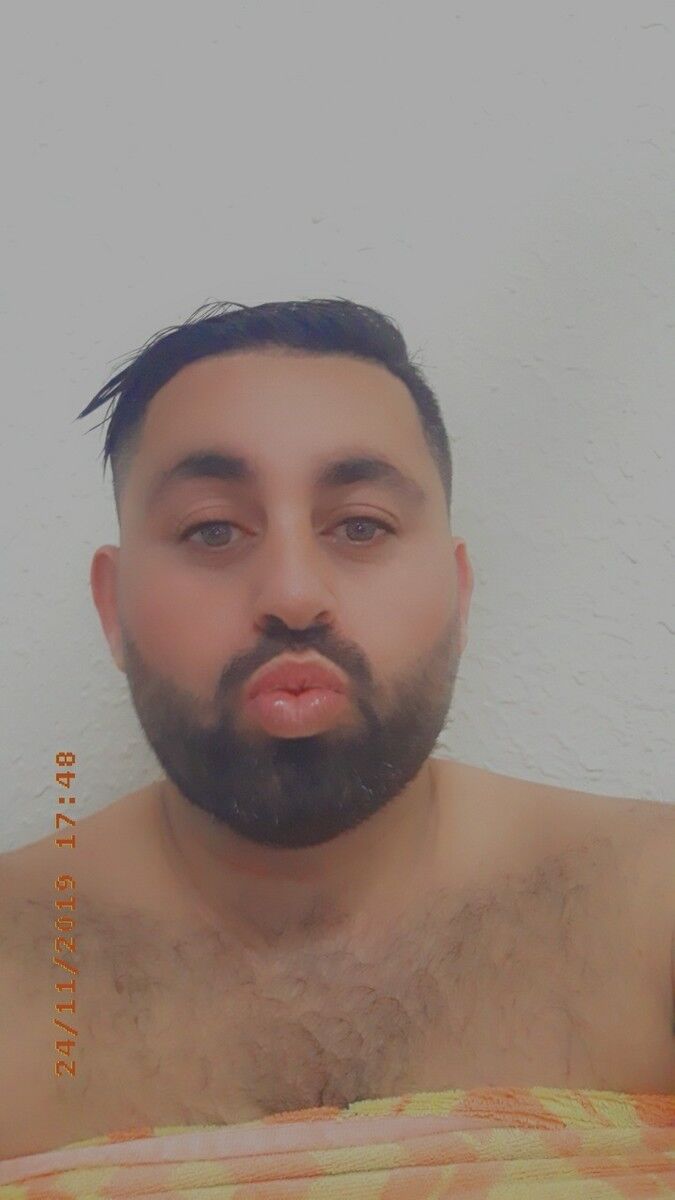  18254863  Vahid, 38 ,    Algiers