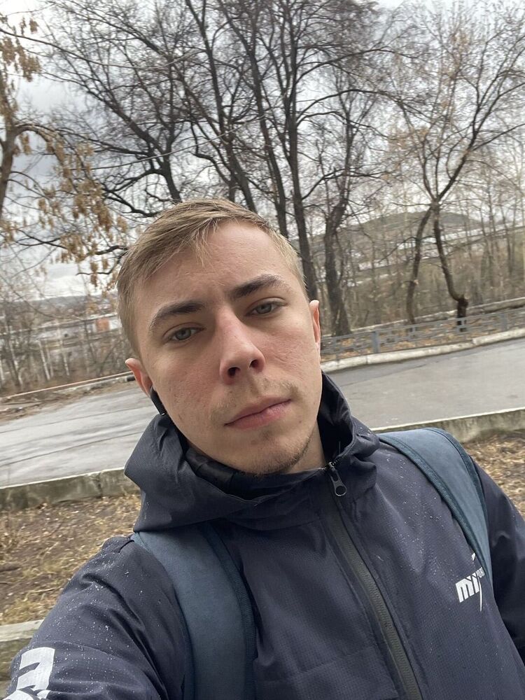  38557913  , 24 ,    