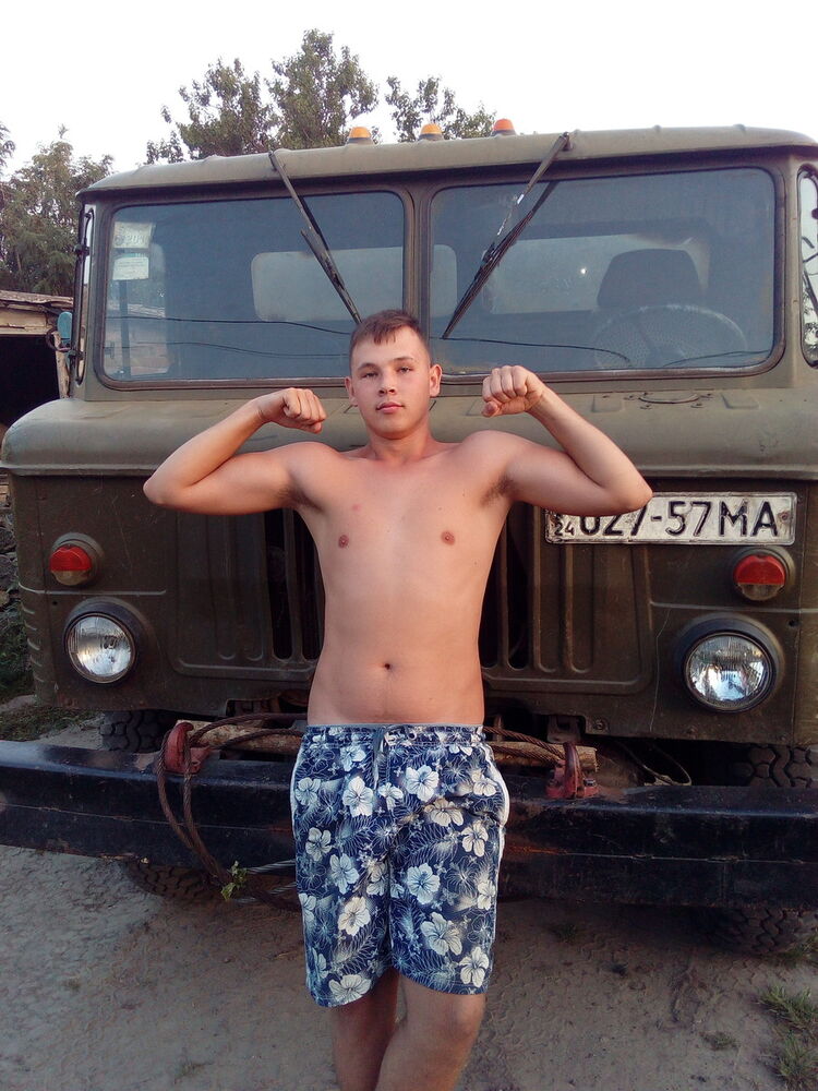  17516503  Vitaliy, 25 ,    