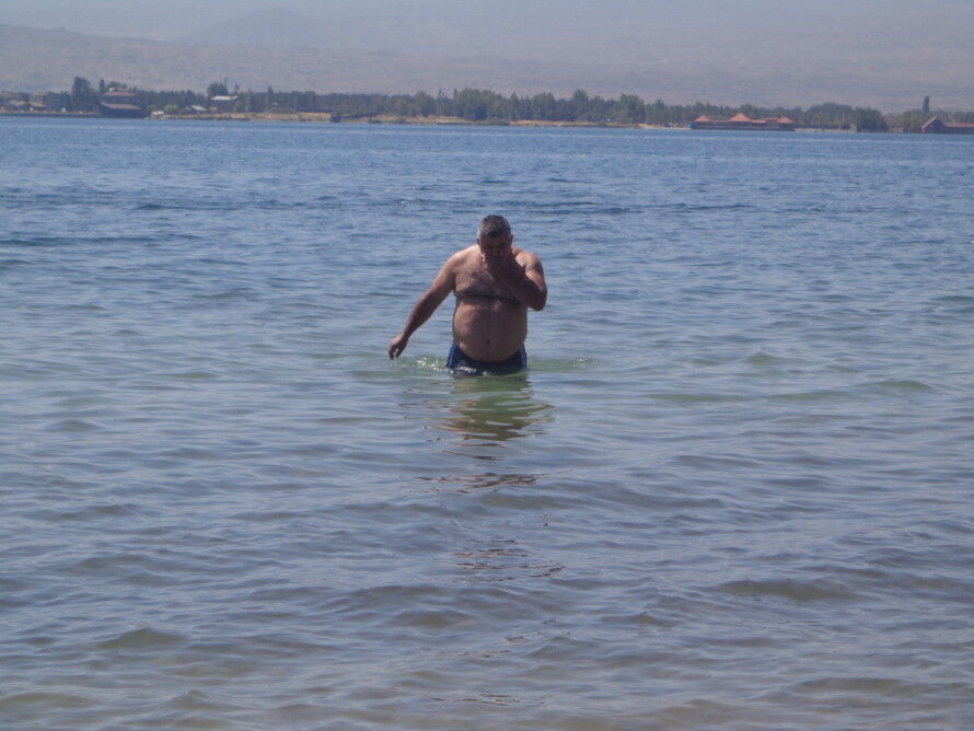  6634873  Shota, 56 ,    