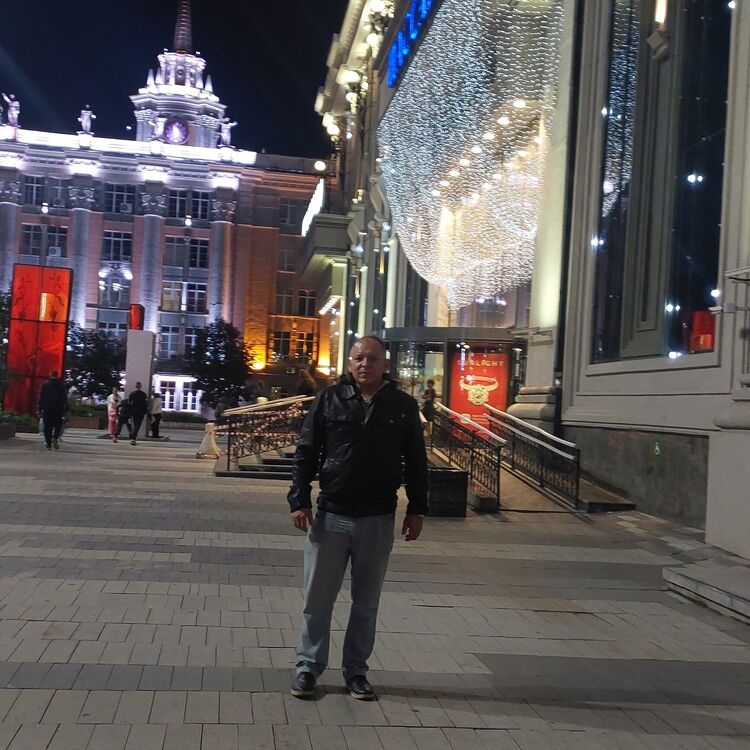  44635503  Altamiro, 51 ,    