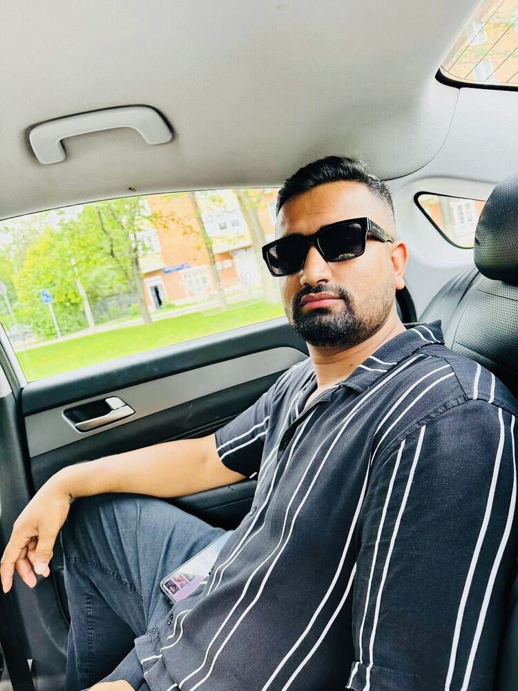  44780023  Abdullah, 27 ,    