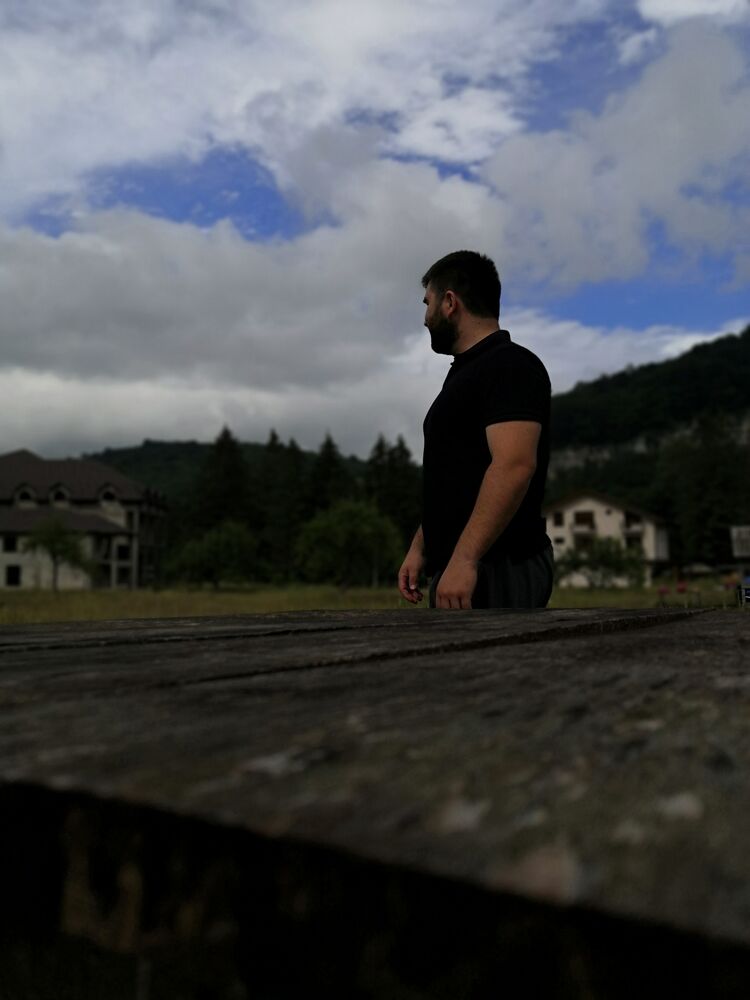 ,   Azamat, 33 ,   ,   , c , 