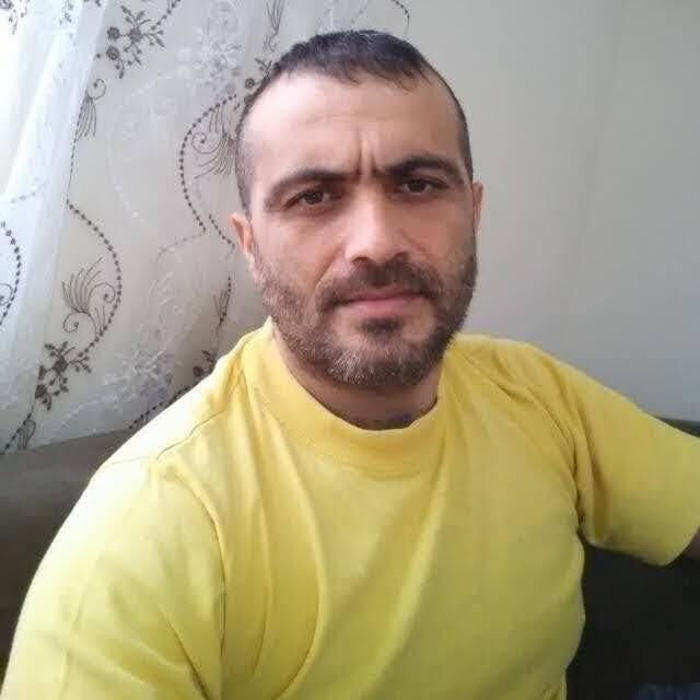  ,   Mehmet, 42 ,   ,   