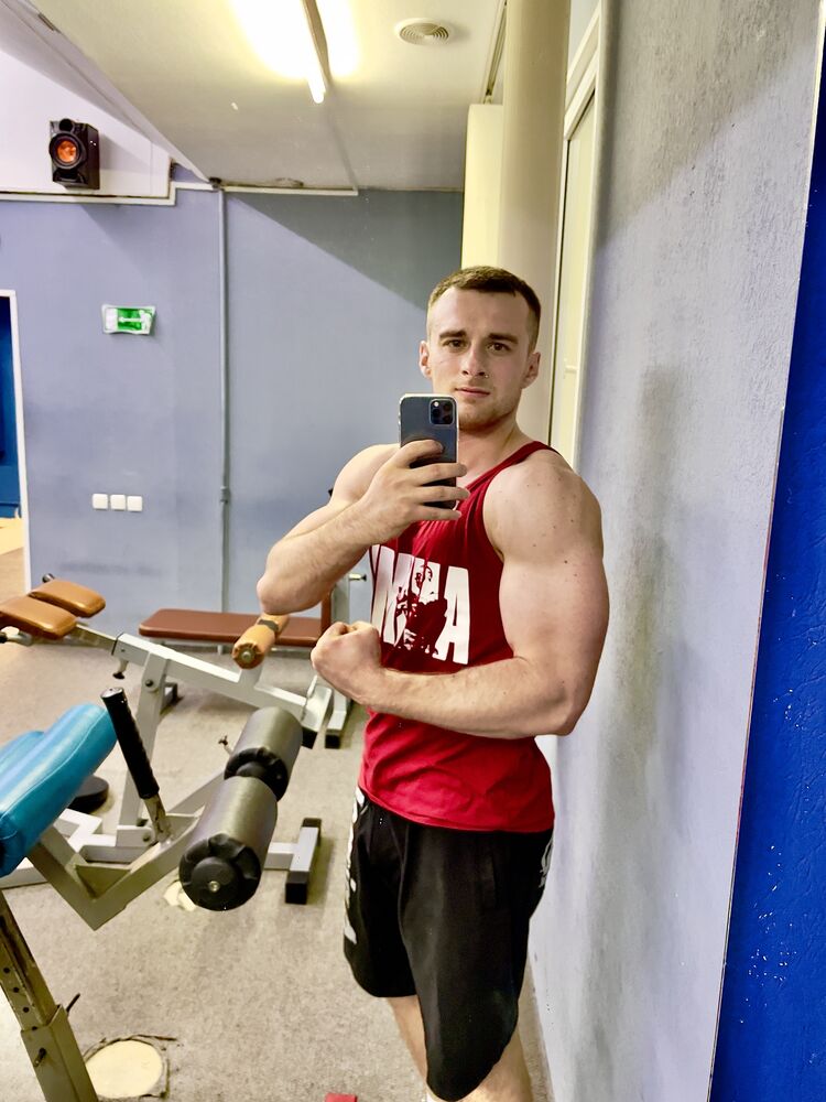  43960933  , 31 ,    