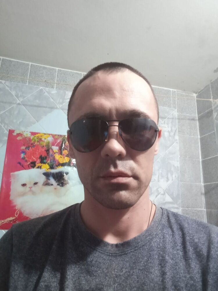  37457113  , 43 ,    