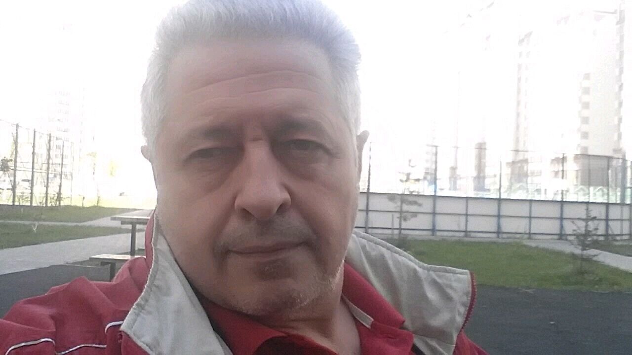  45778993  , 64 ,    