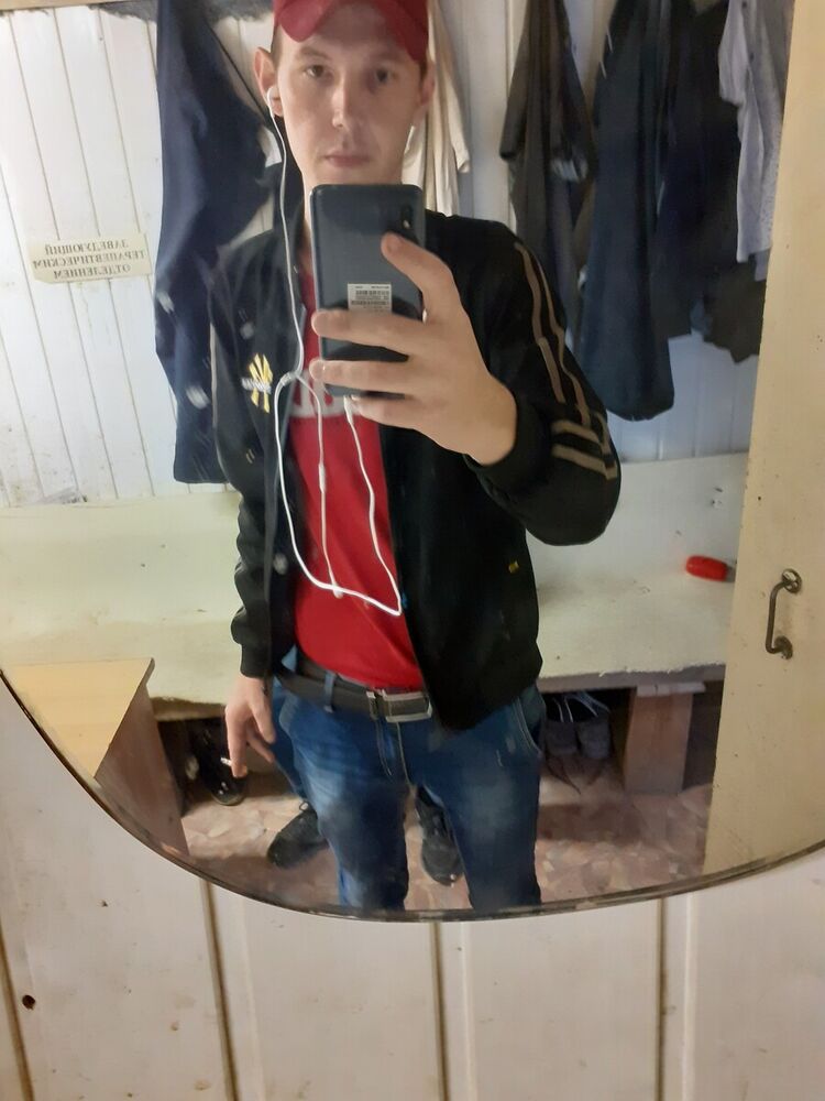  20980963  DiESy, 33 ,    