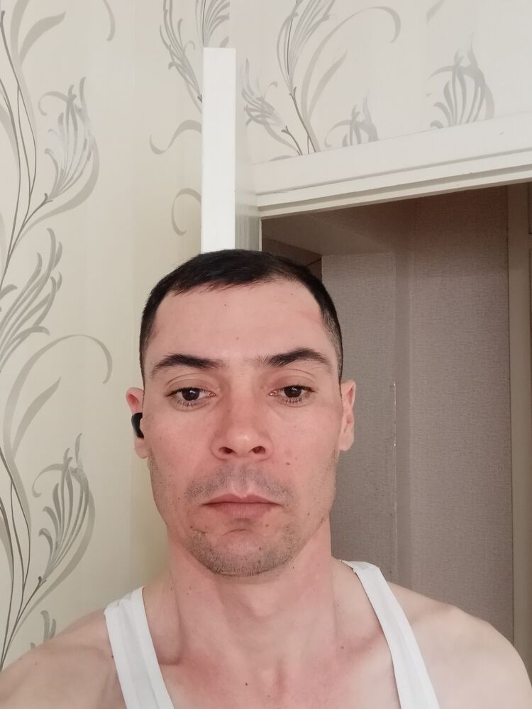  33781243  Bobomurod, 45 ,    