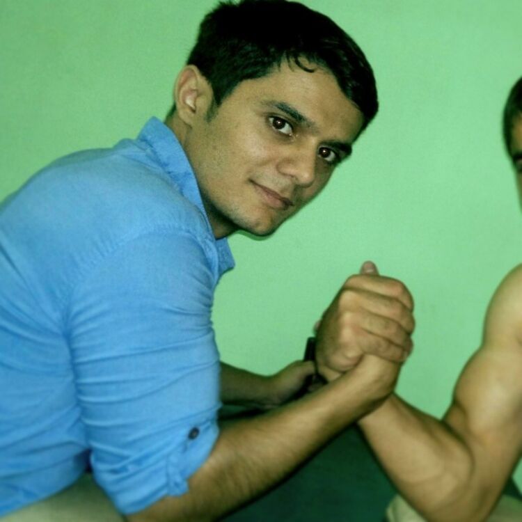  4977983  Ali, 36 ,    
