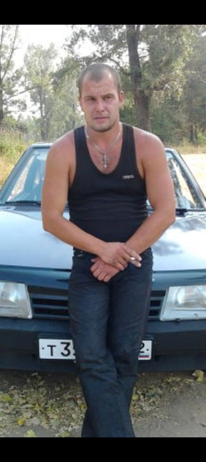  52887633  Alexey, 37 ,    