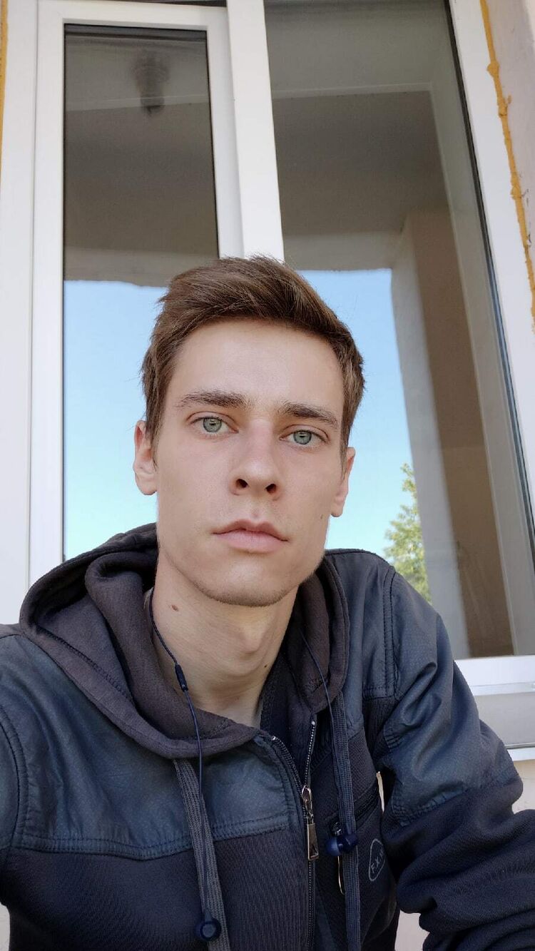  33030933  , 30 ,    