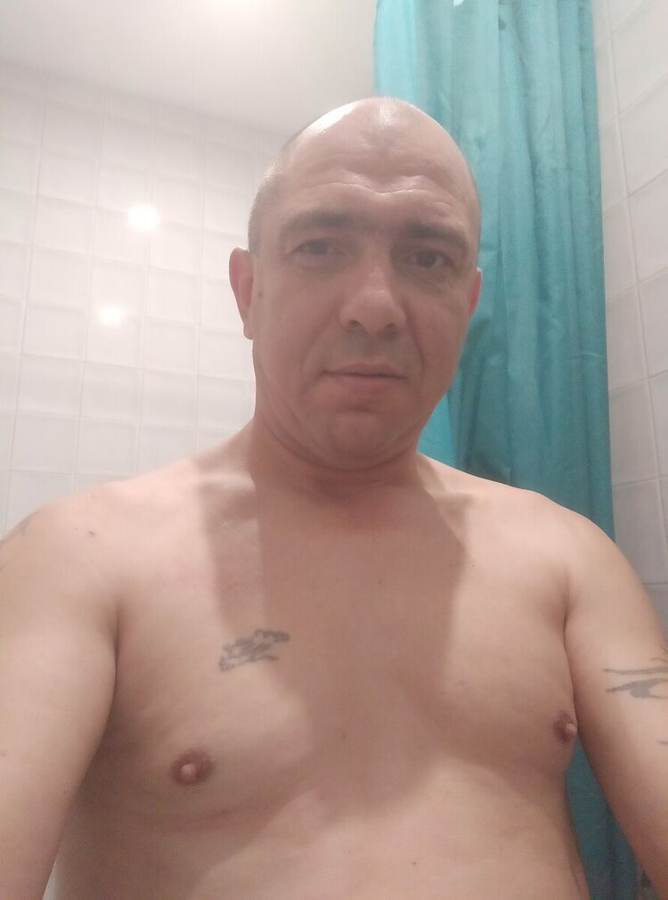  21110073  , 44 ,    