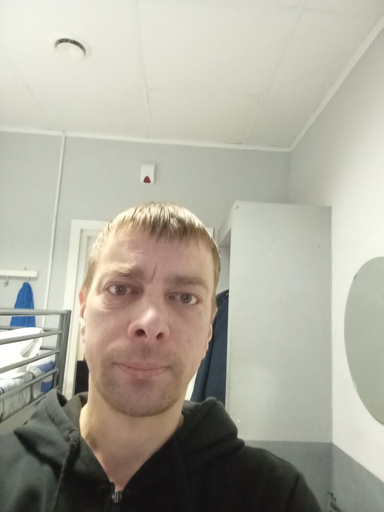  42515103  , 40 ,    -