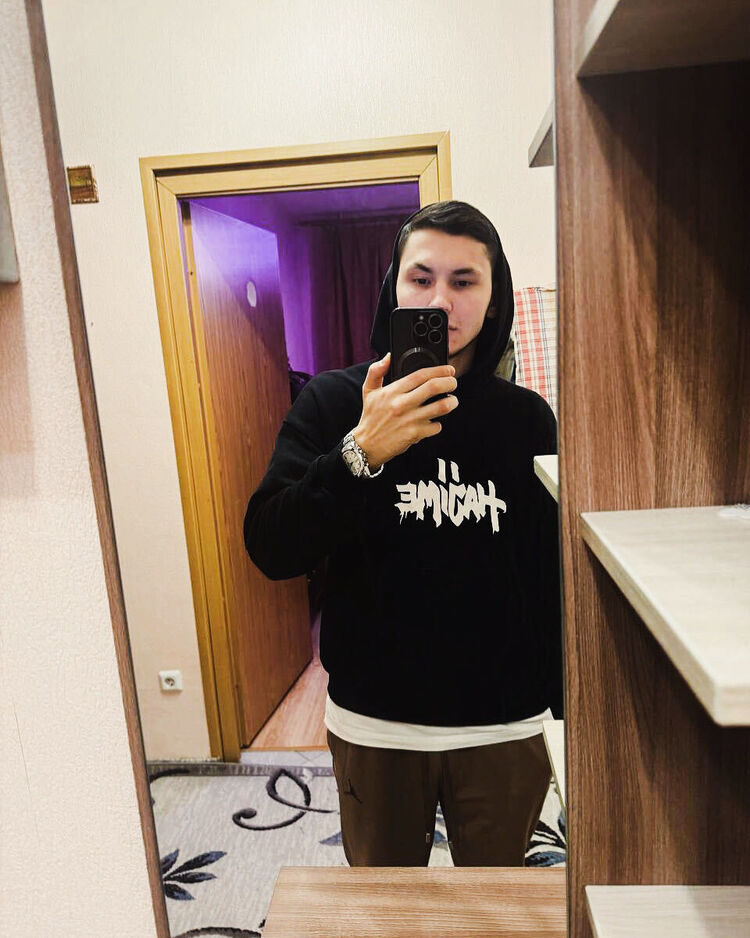 ���� 43168213 ����� ������, 22 ����, ���� ���������� � �����-����������