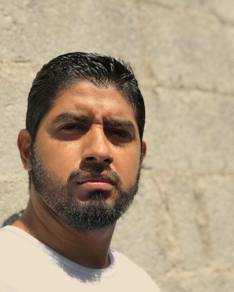  54755743  Jose, 33 ,    -