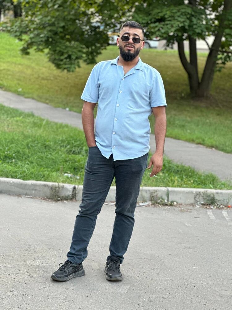  ,   Barko, 37 ,   ,   