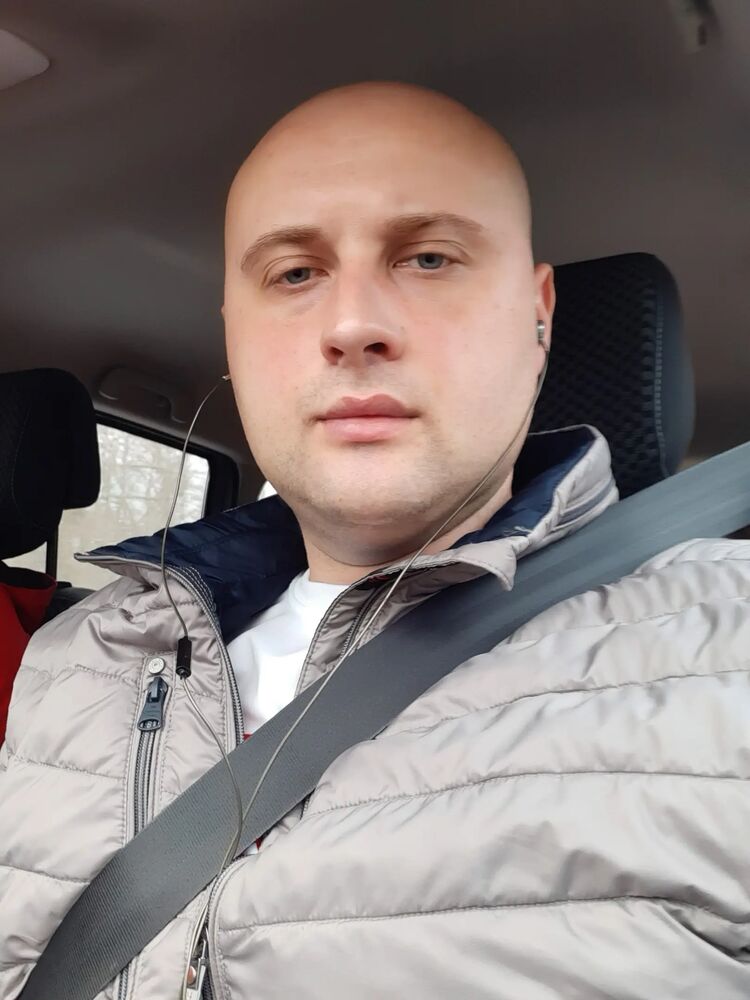 47370543  , 35 ,    
