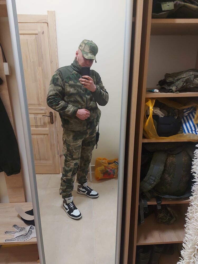  33450553  , 25 ,    --