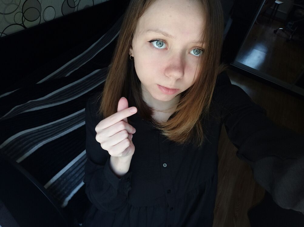  28051933  , 21 ,    