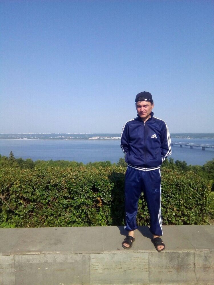  20909033  Vlabislav, 46 ,    