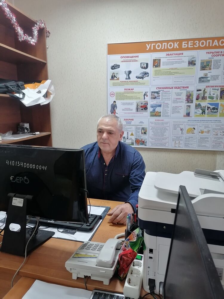 ���� 42907763 ������� �����, 63 ����, ���� ���������� � ������