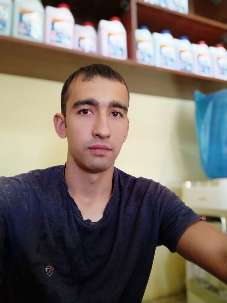  ,   Xusni, 32 ,   ,   , c , 