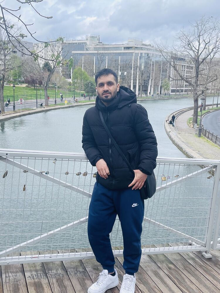  34650603  Ali, 29 ,    Aubervilliers