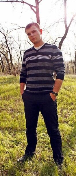  8447453  Artem, 35 ,    