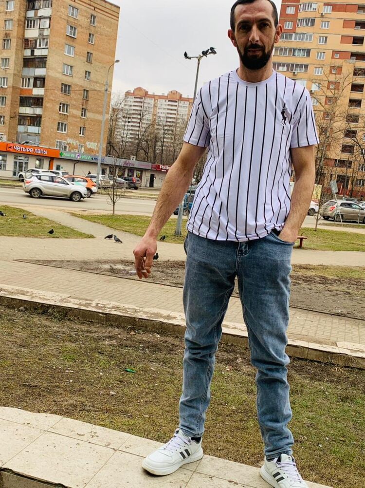  49628343  , 35 ,     