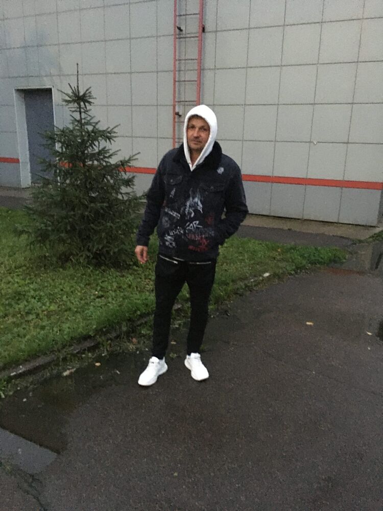  53063063  , 41 ,    -