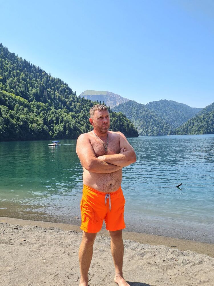  --,   , 47 ,   