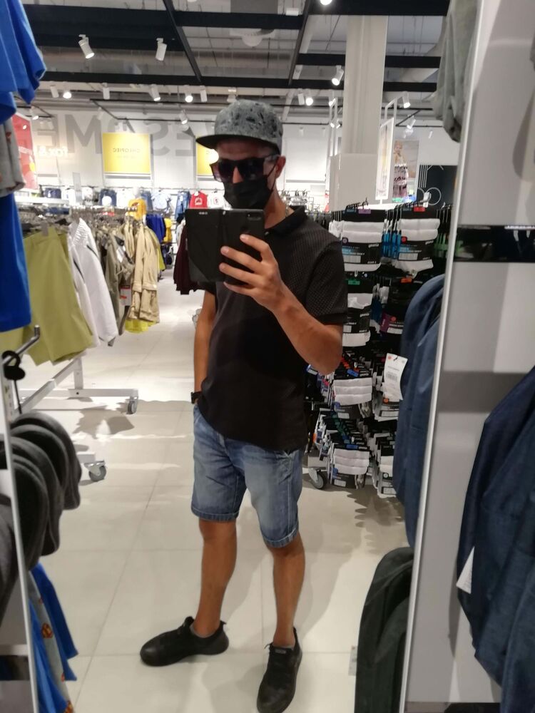  27083303  , 33 ,    