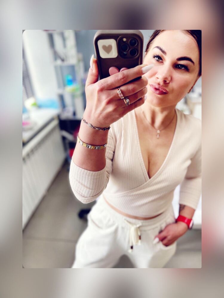  ,   , 33 ,   c 