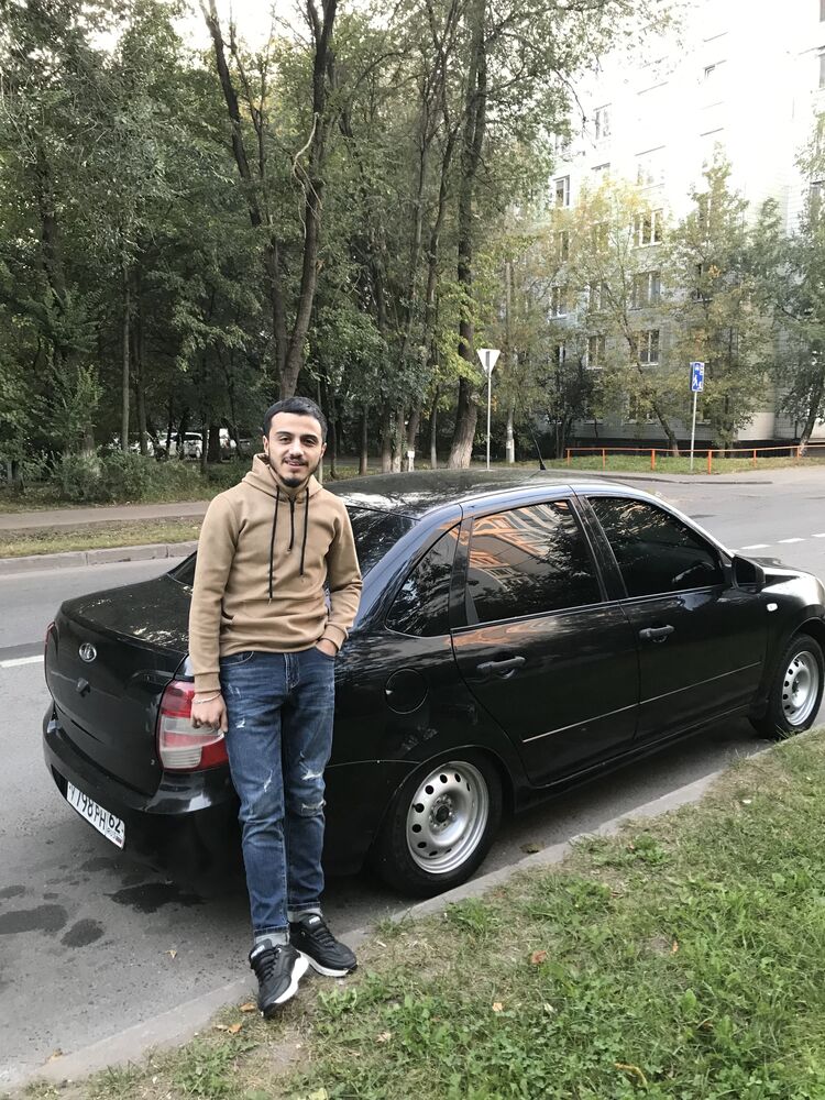  41307903  , 27 ,    