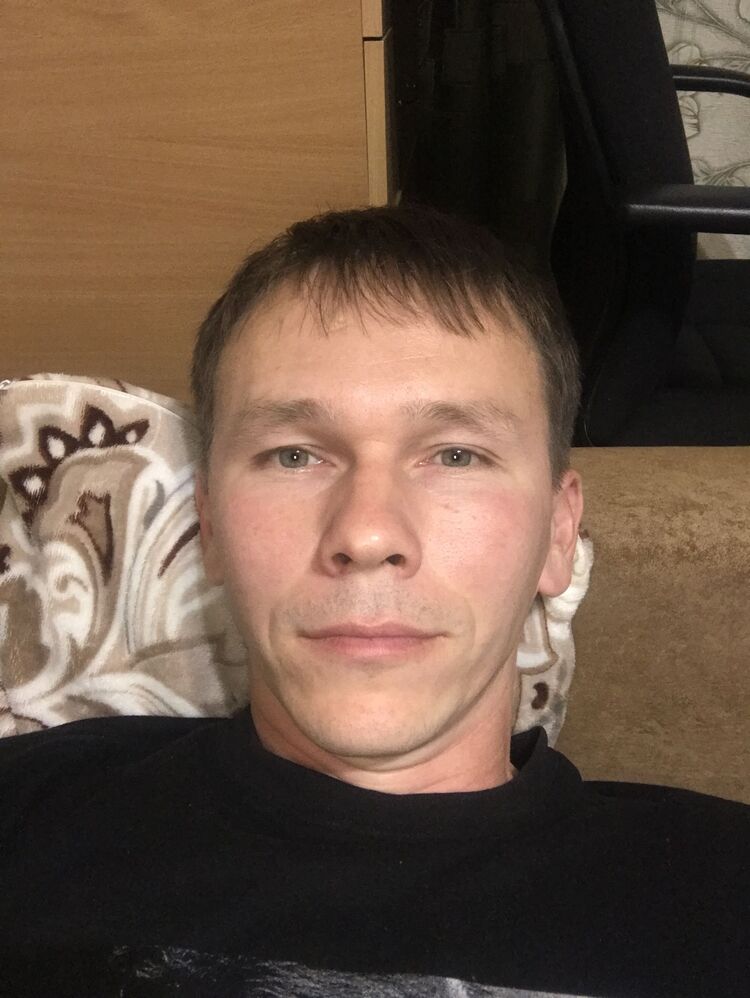  46698443  , 39 ,    