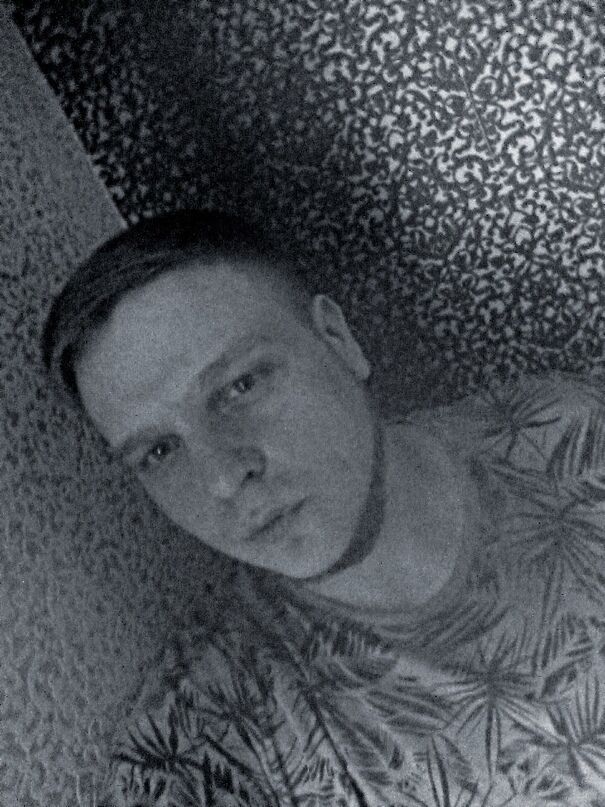  25437103  Andrey, 37 ,    