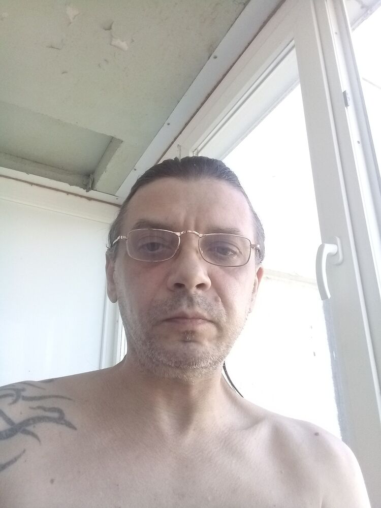  44449713  , 49 ,    