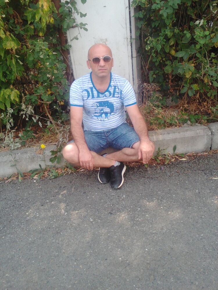 ,   Chhxfhgxjk, 33 ,   