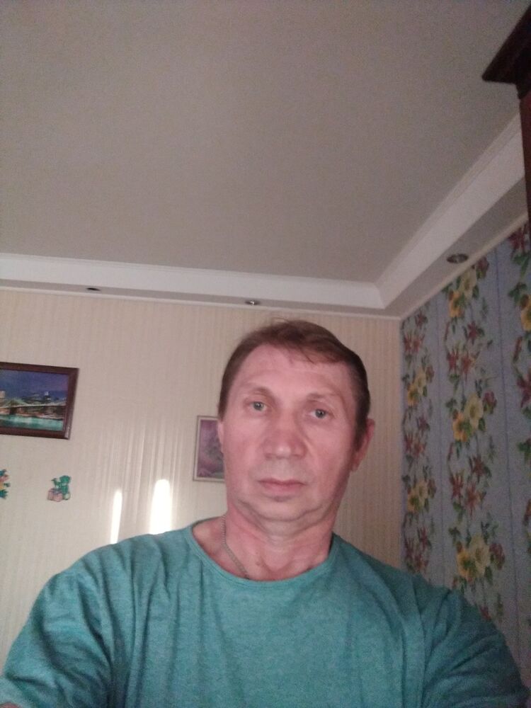  ,   Oleg, 52 ,   , 